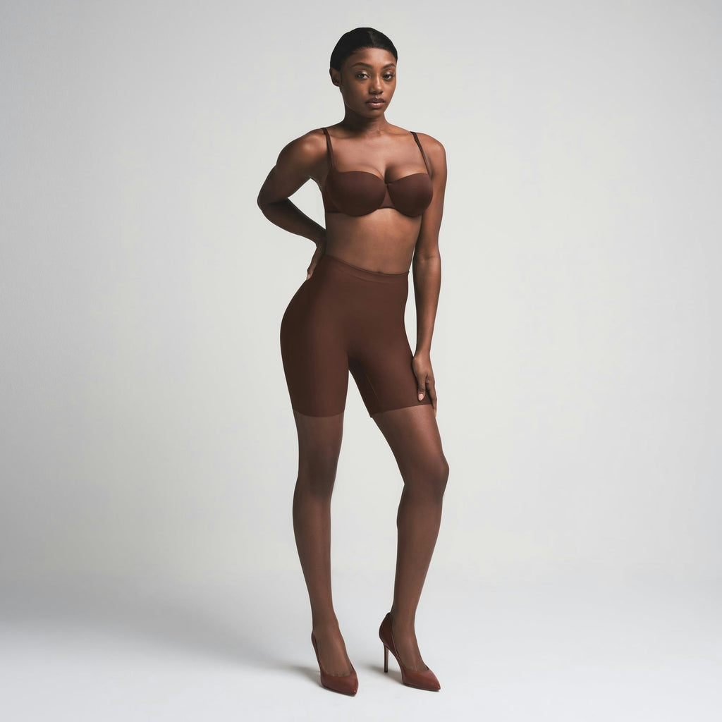BUTT ENHANCING PADDED SHORT