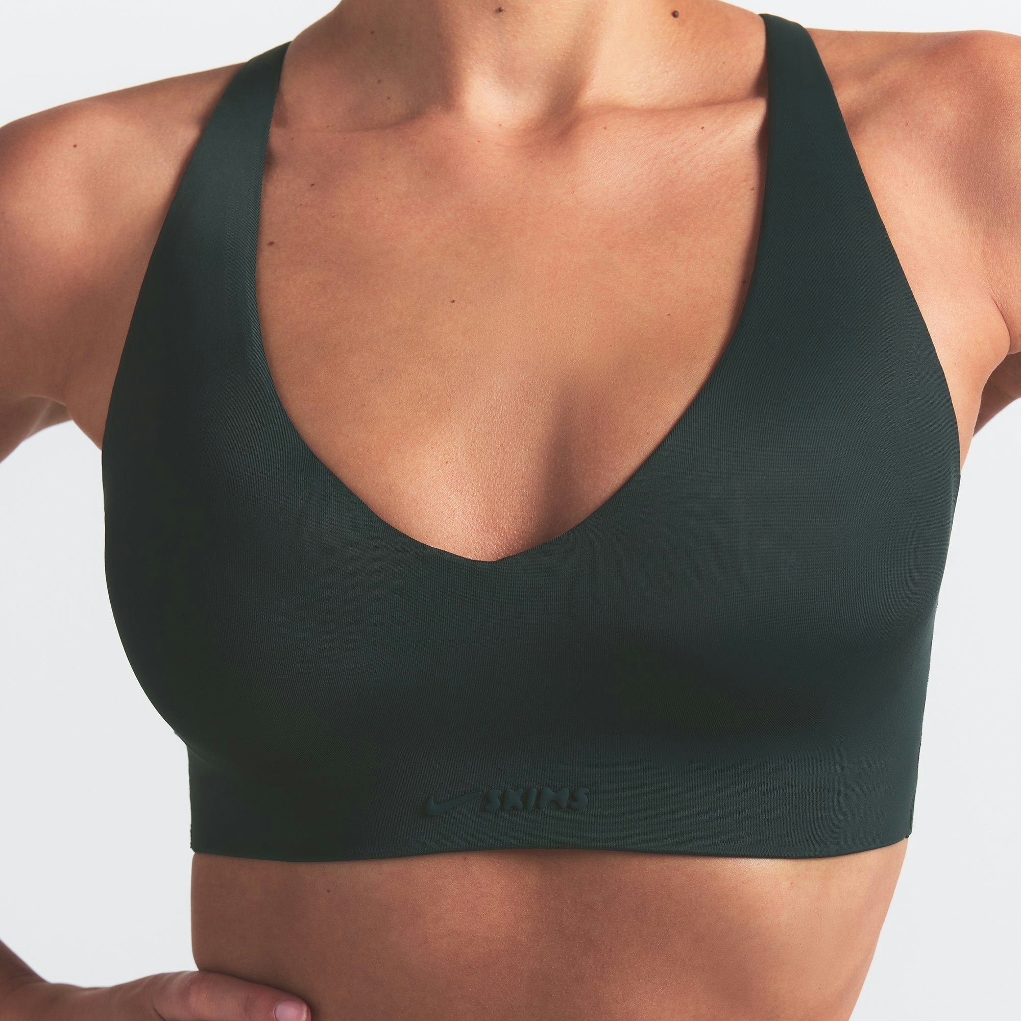 V-NECK BRA