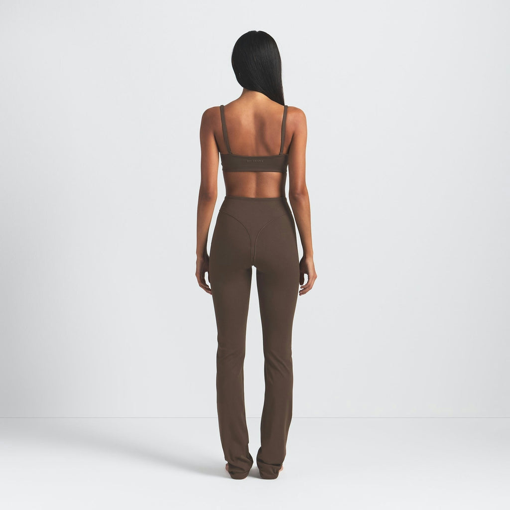V-LINE 39" STRAIGHT LEGGING