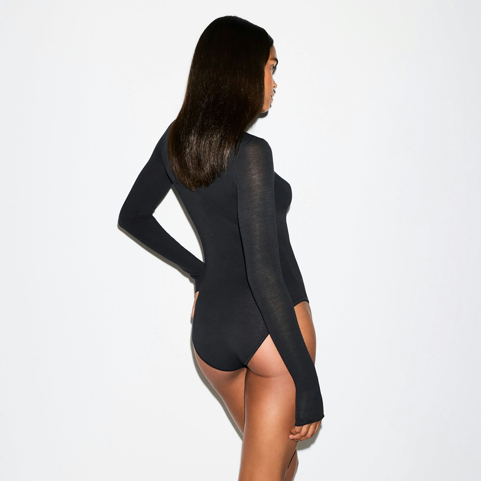 LONG SLEEVE TURTLENECK BODYSUIT