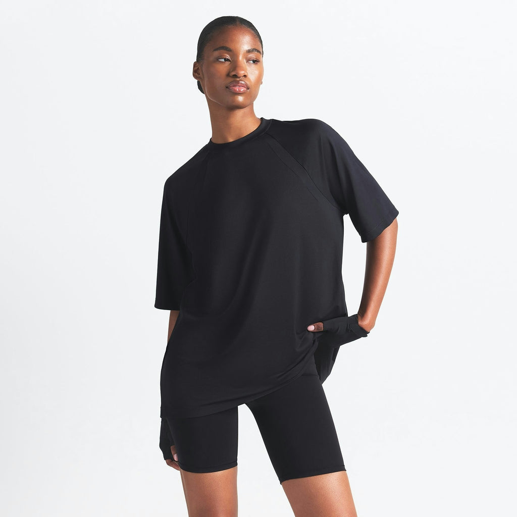 OVERSIZED T-SHIRT