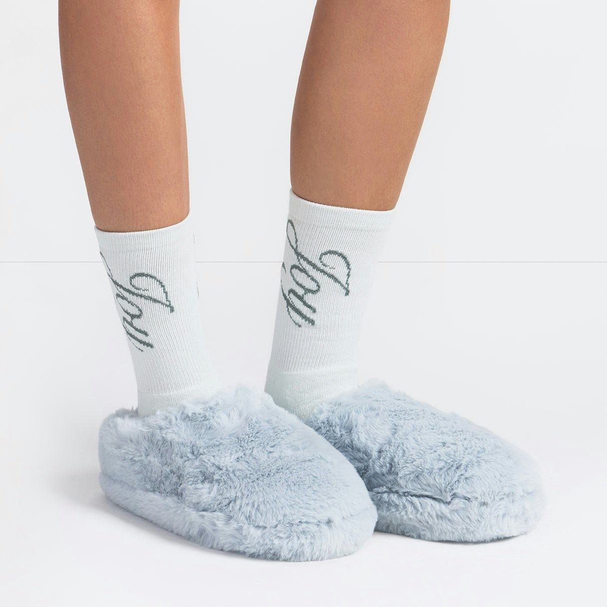 SLIPPER