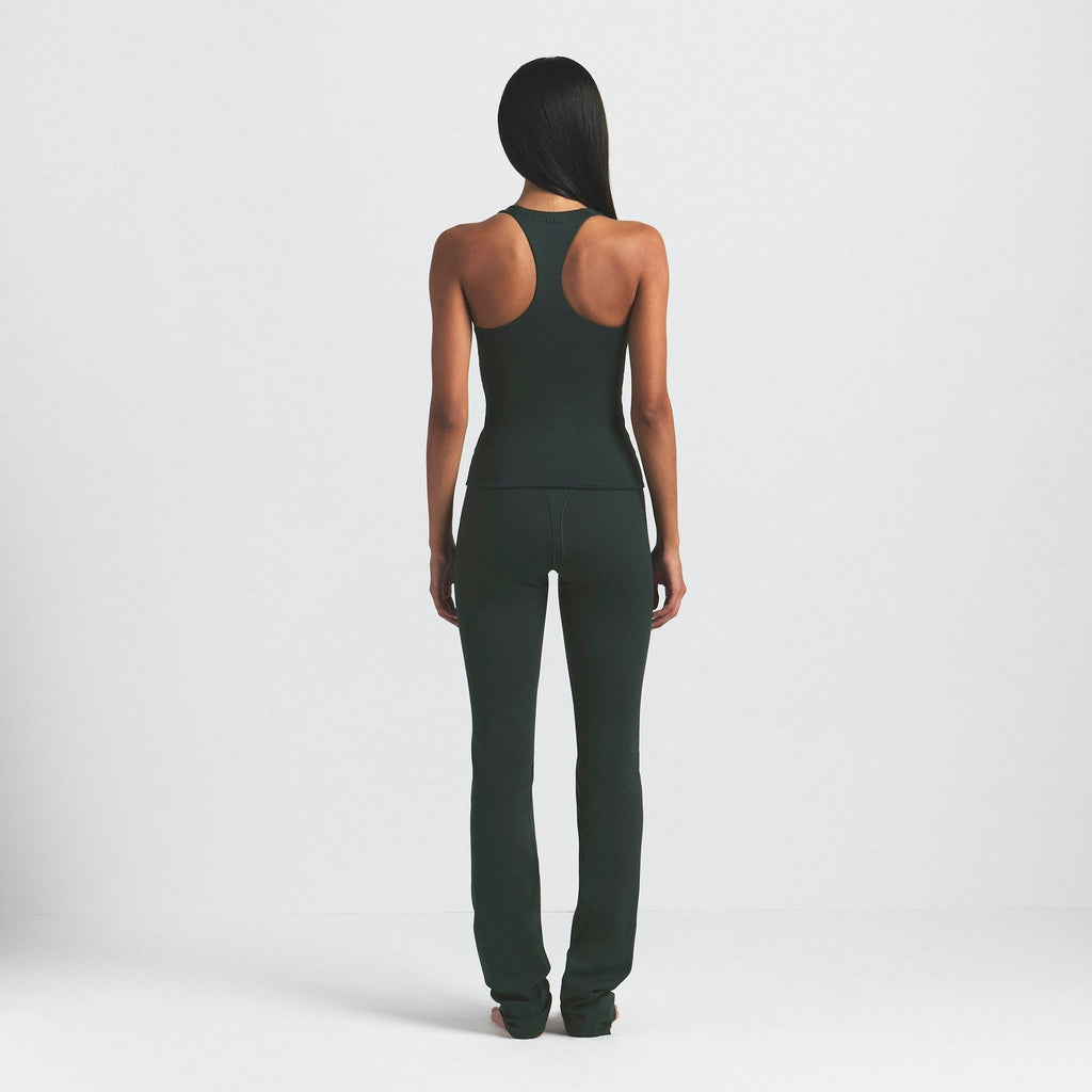 V-LINE 39" STRAIGHT LEGGING