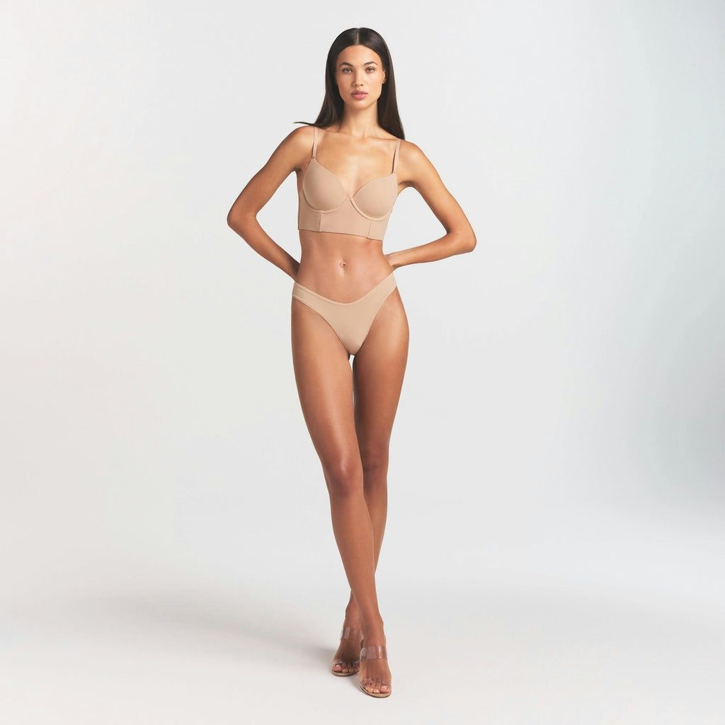 LOW BACK LONGLINE BRA