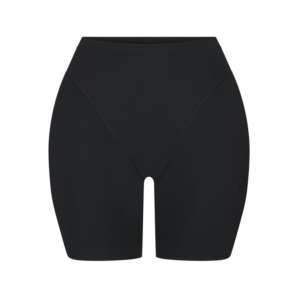 BUTT AND HIP ENHANCING MID THIGH SHORT