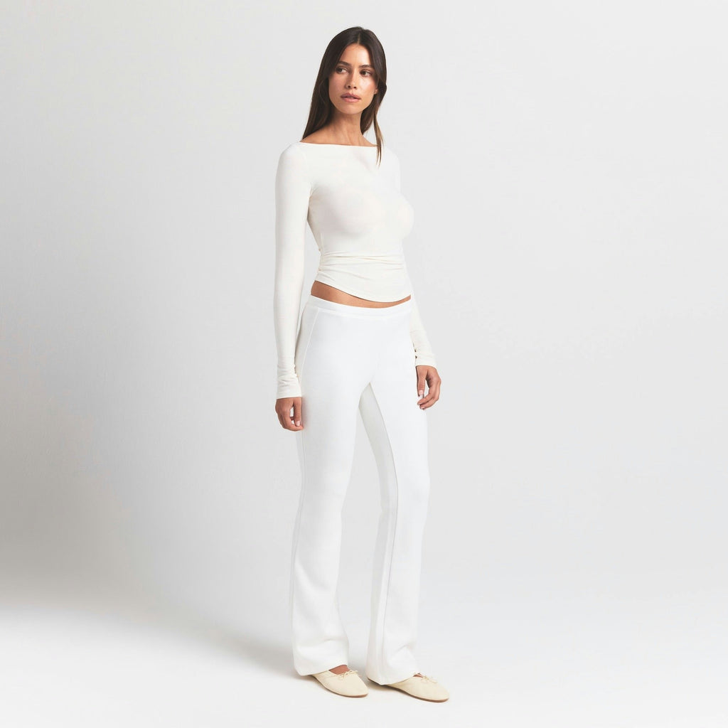 LONG SLEEVE BOATNECK TOP