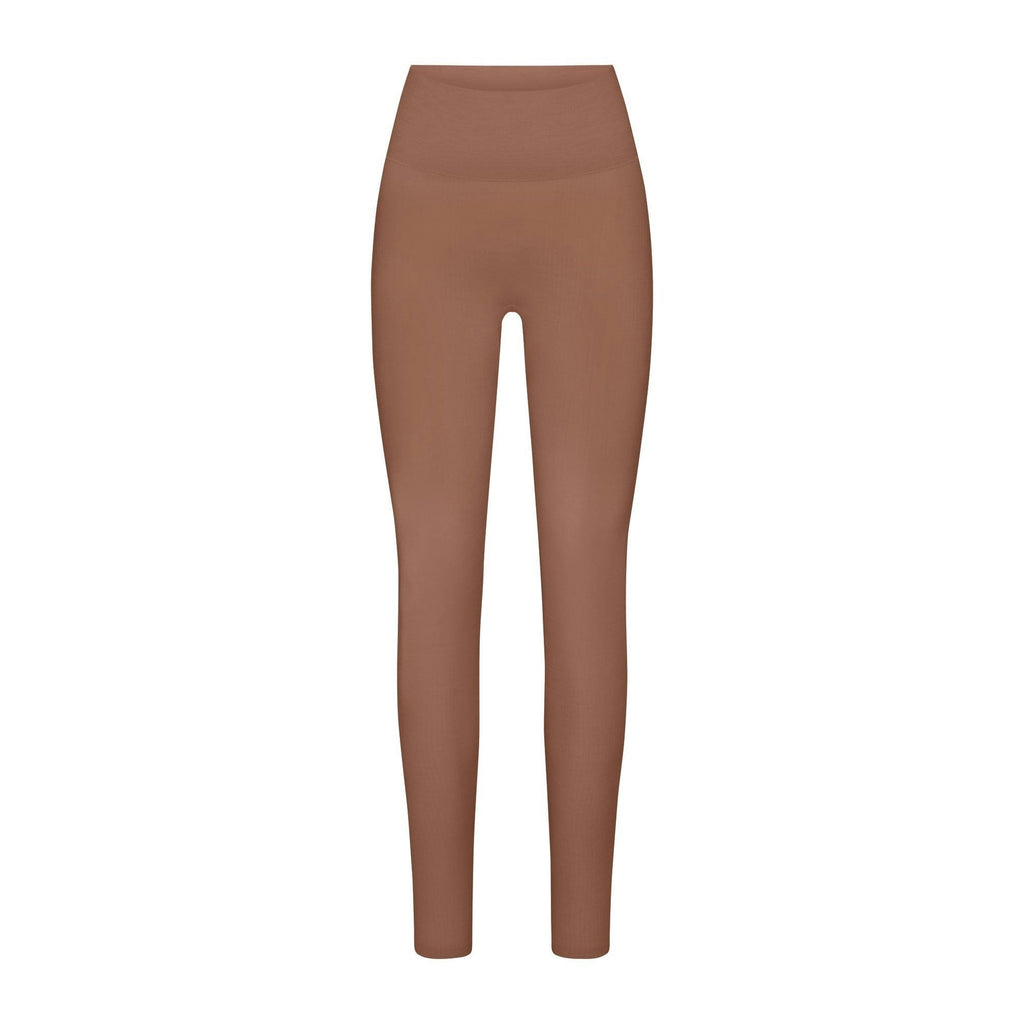 HIGH-WAISTED LEGGING