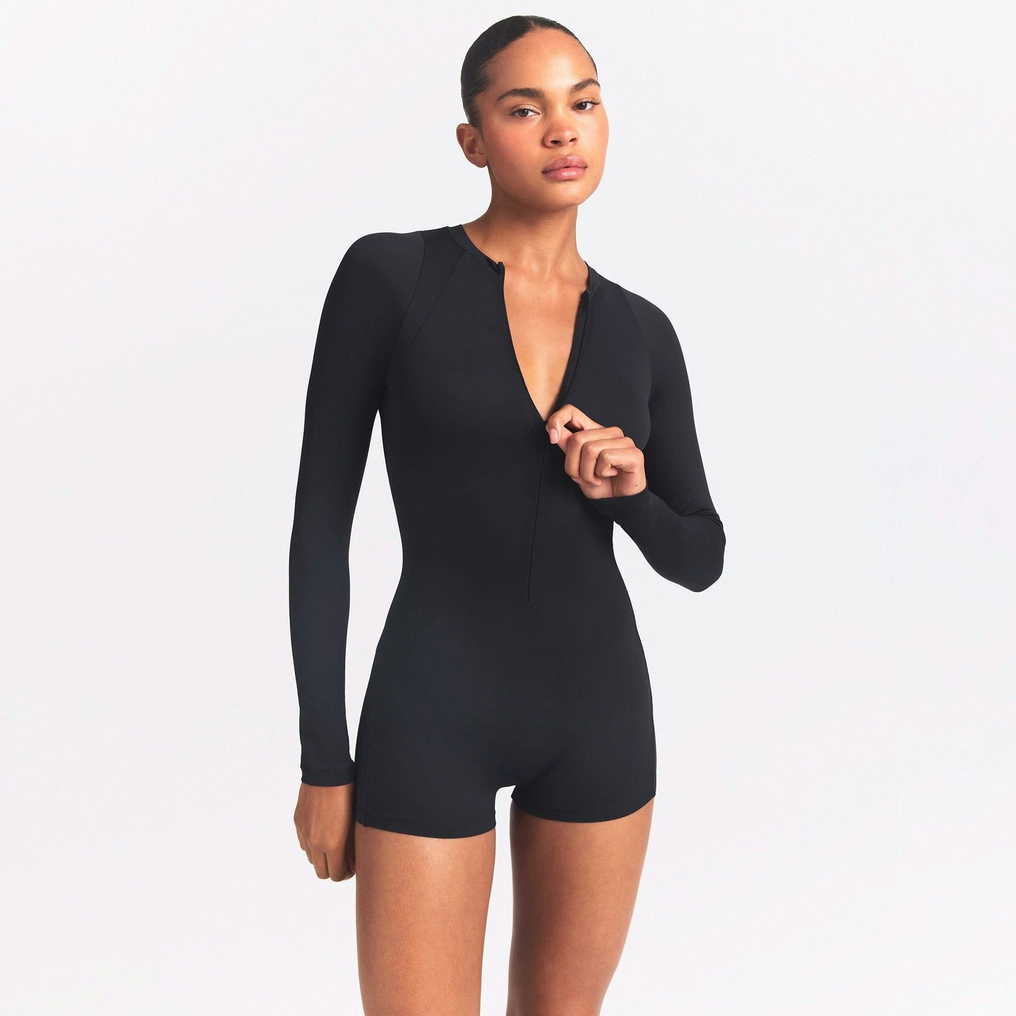 LONG SLEEVE ONE PIECE