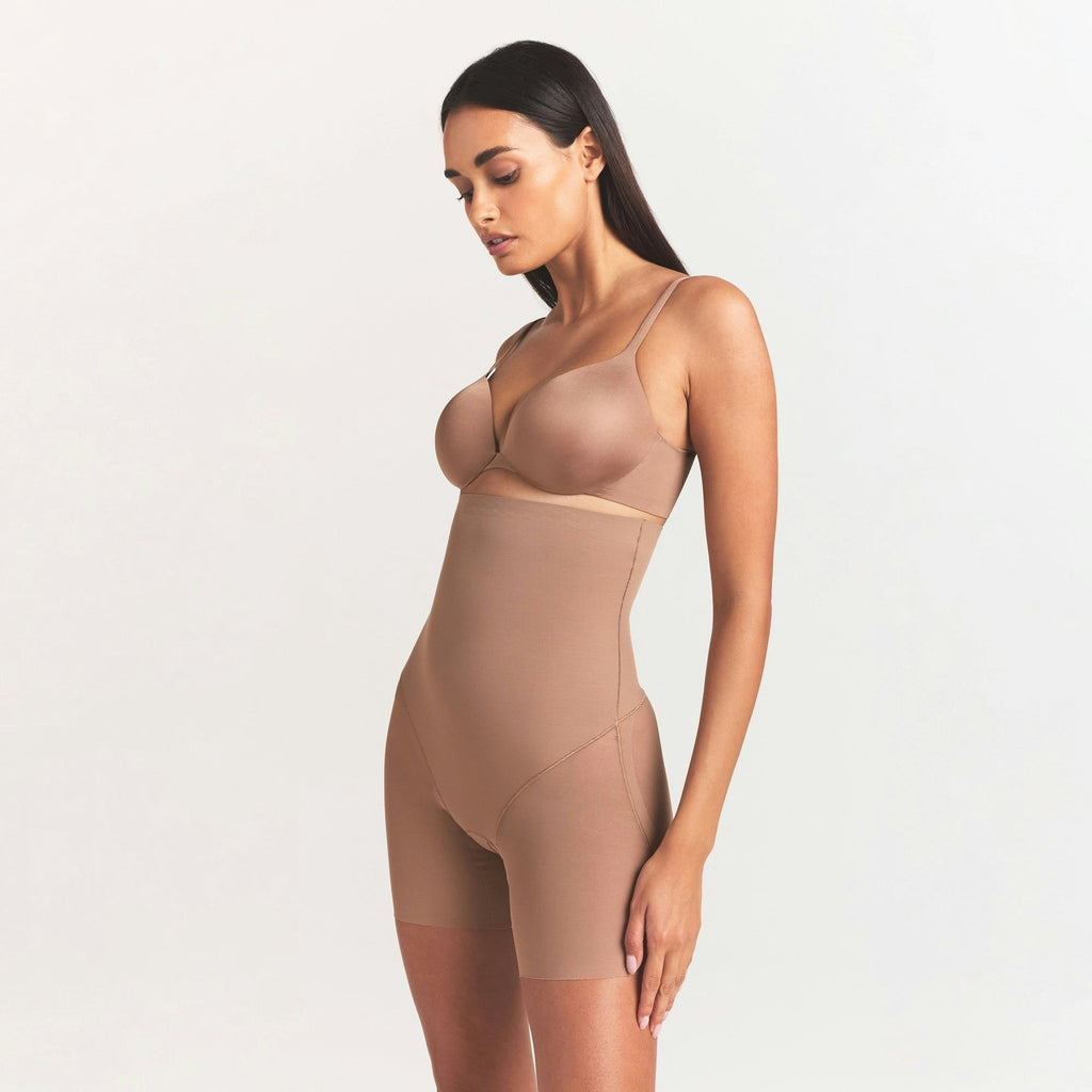 CORE SCULPT HIGH-WAISTED MID THIGH SHORT