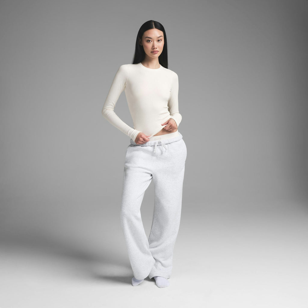 LONG SLEEVE T-SHIRT