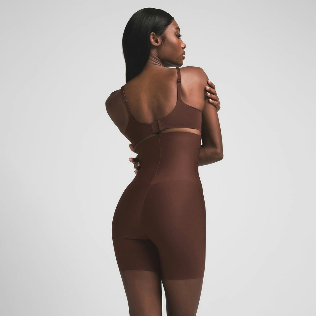CORE SCULPT HIGH-WAISTED SHORT