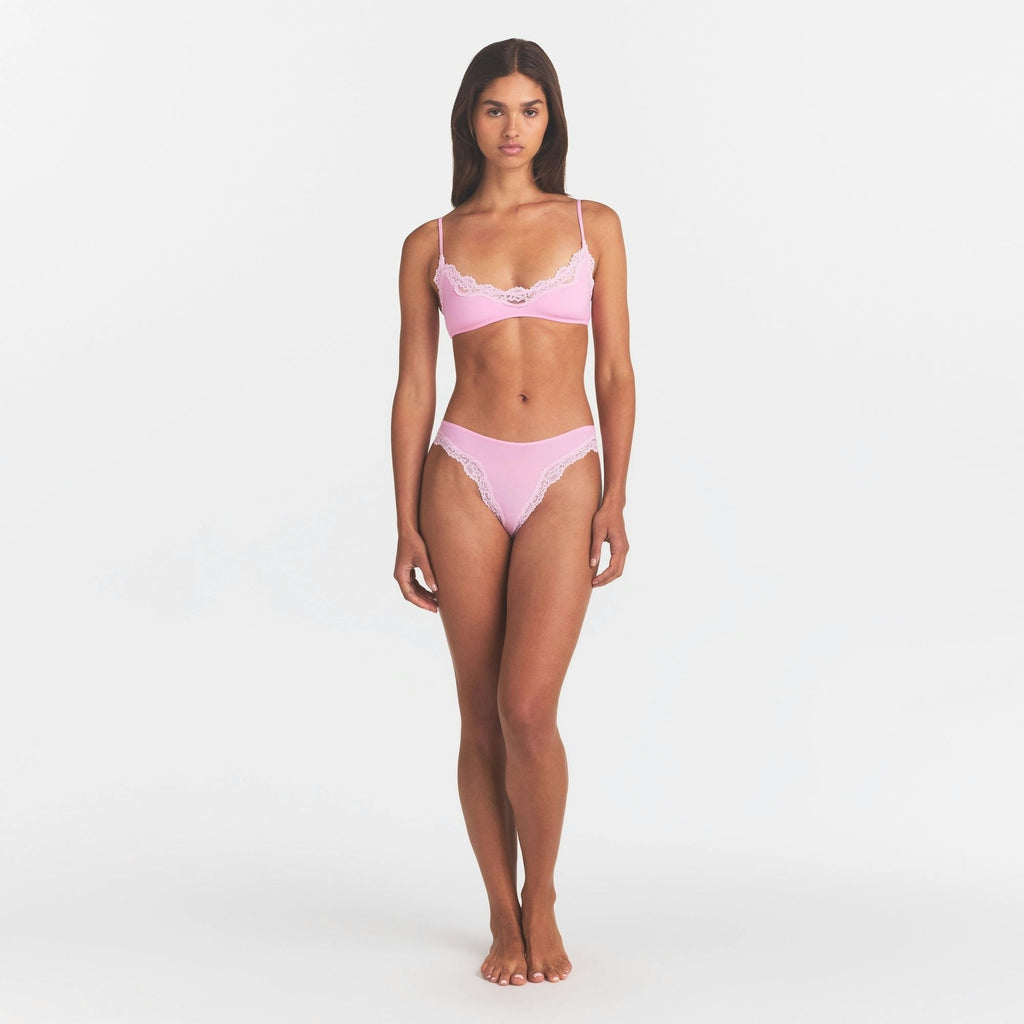 SCOOP BRALETTE