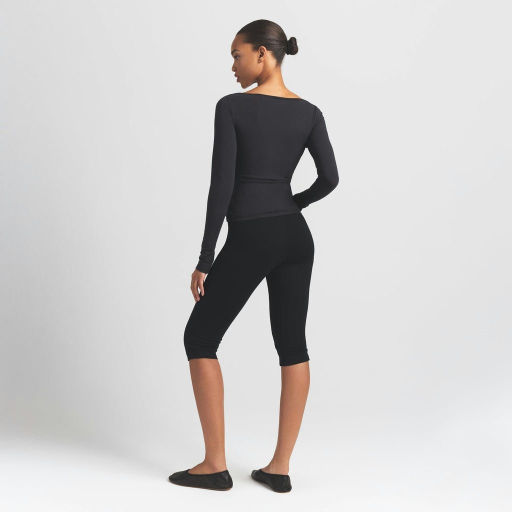 LONG SLEEVE BOATNECK TOP