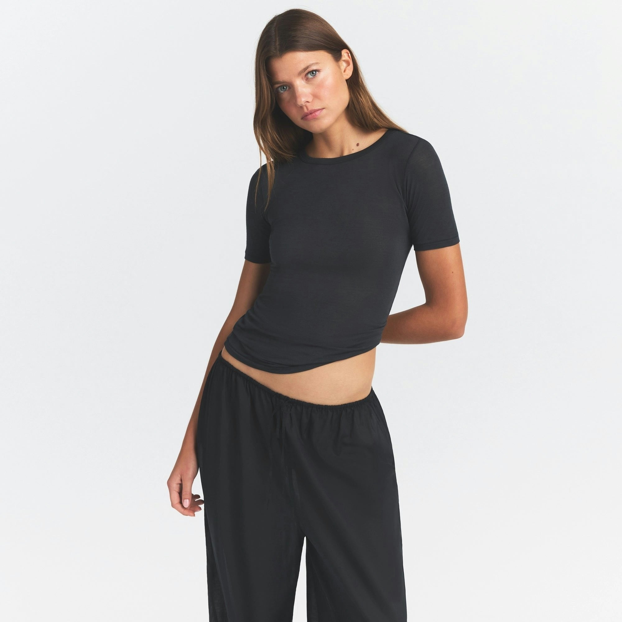 LONG T-SHIRT