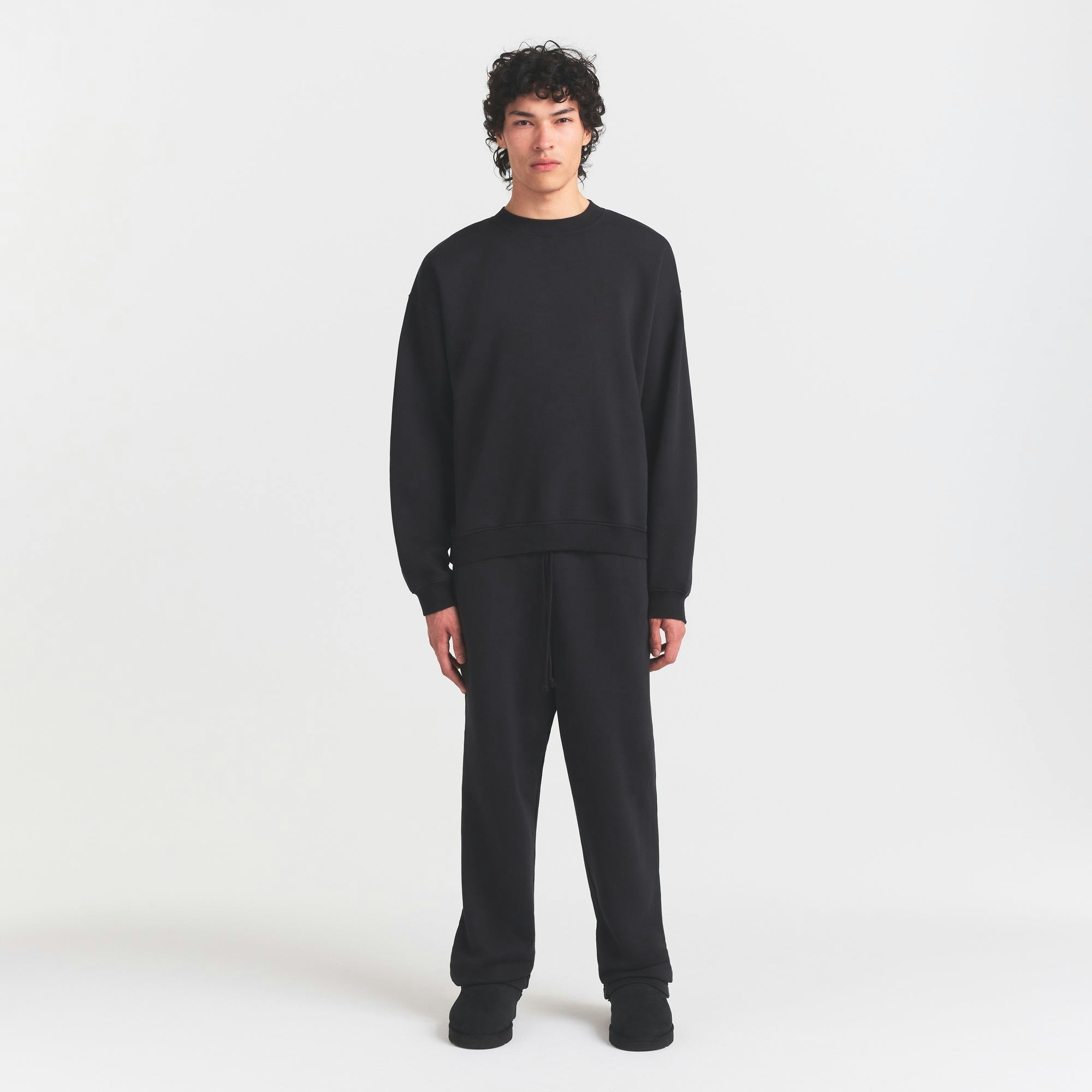 MENS RELAXED HIGH CREWNECK