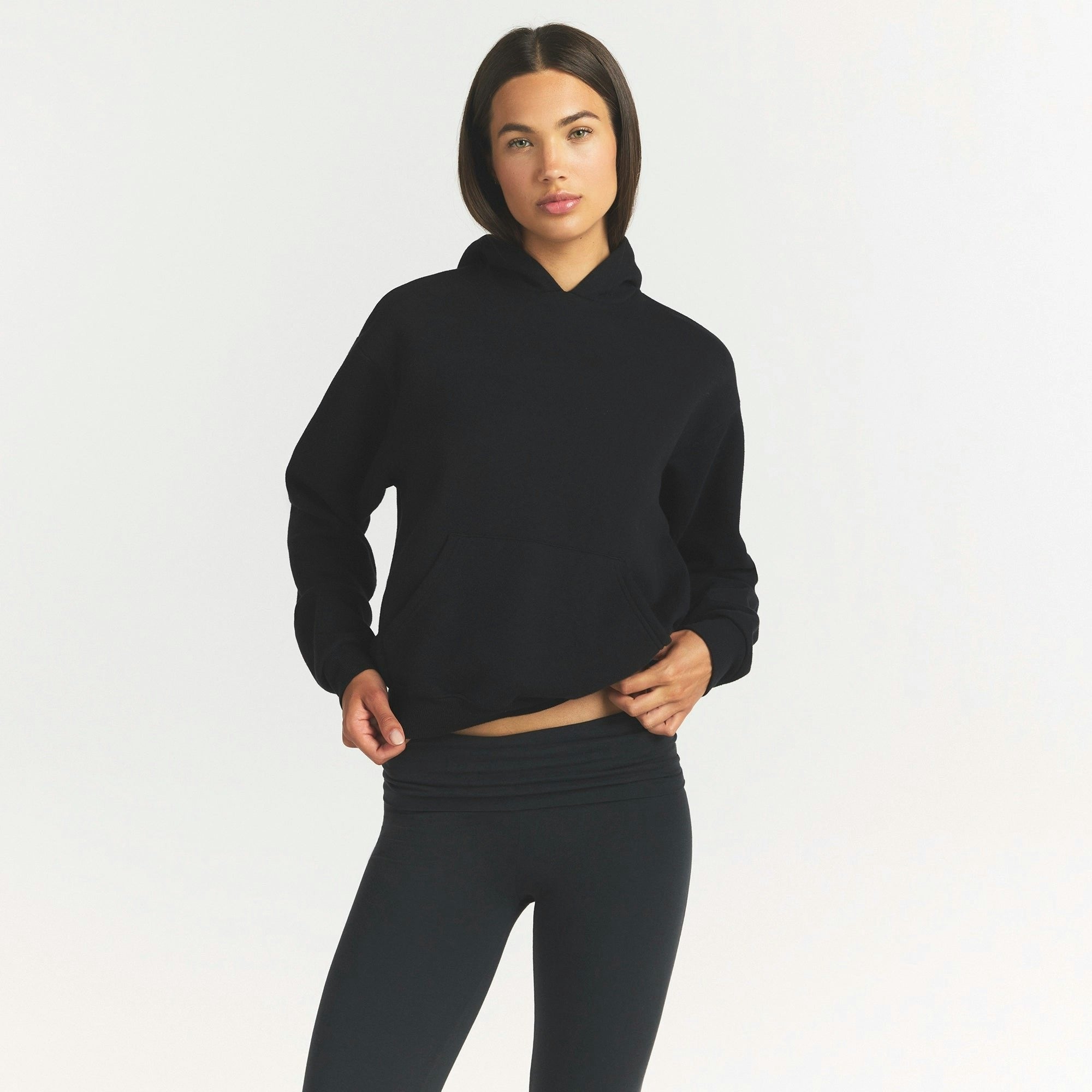 CLASSIC HOODIE