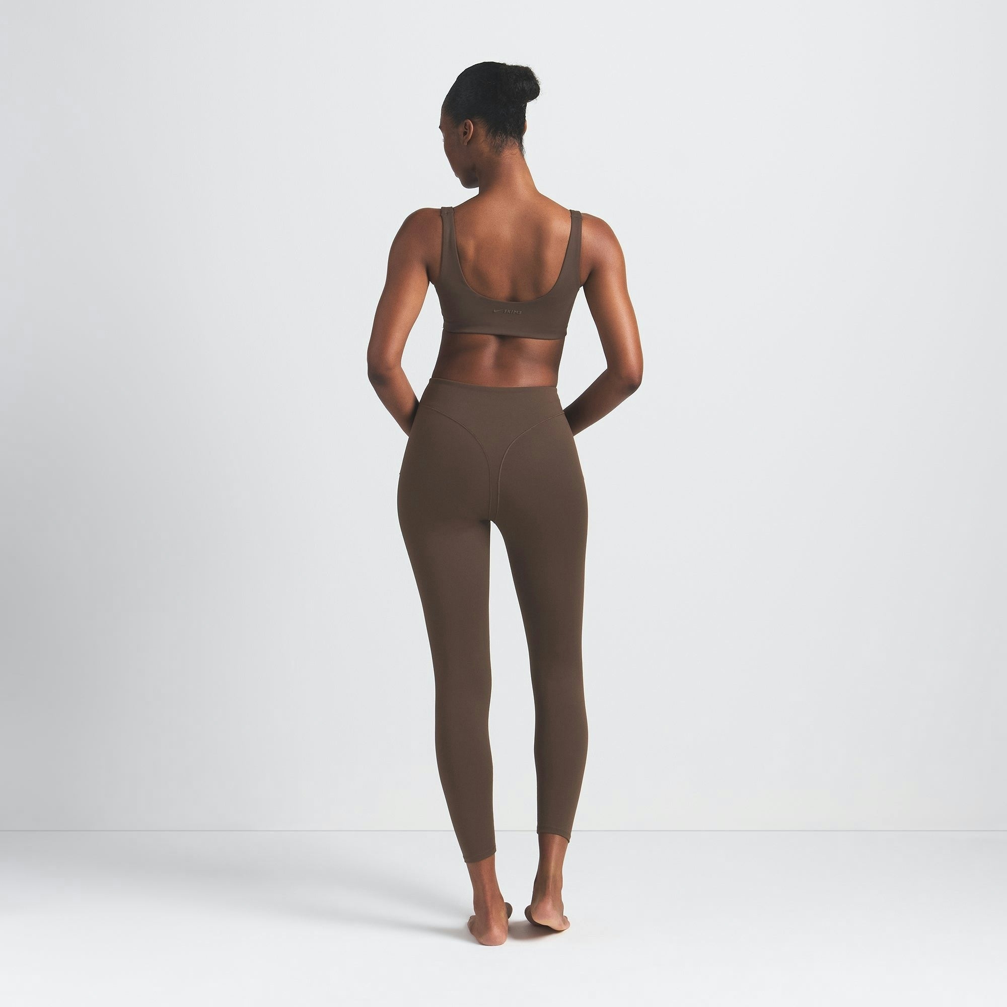 V-LINE 26" LEGGING
