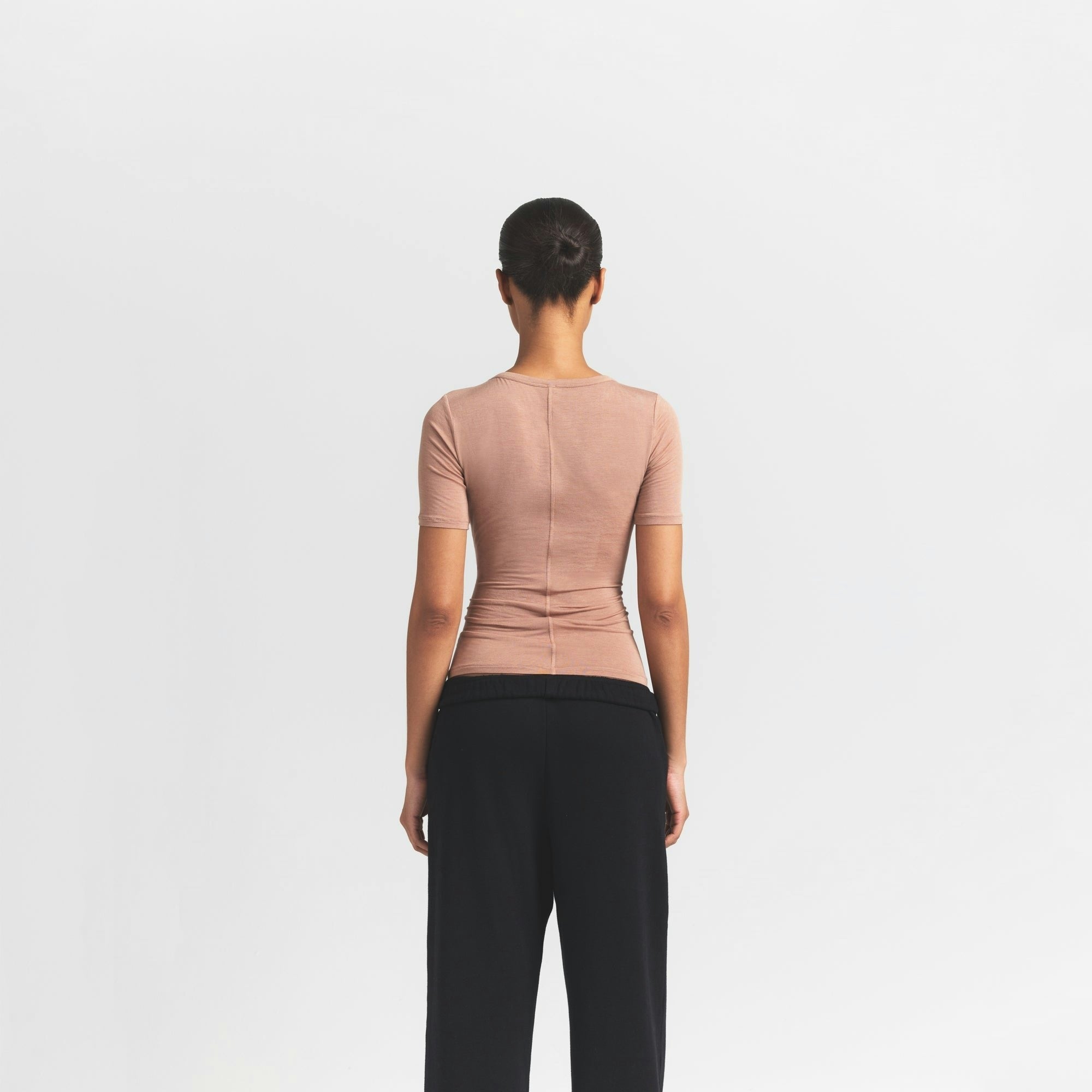 LONG T-SHIRT