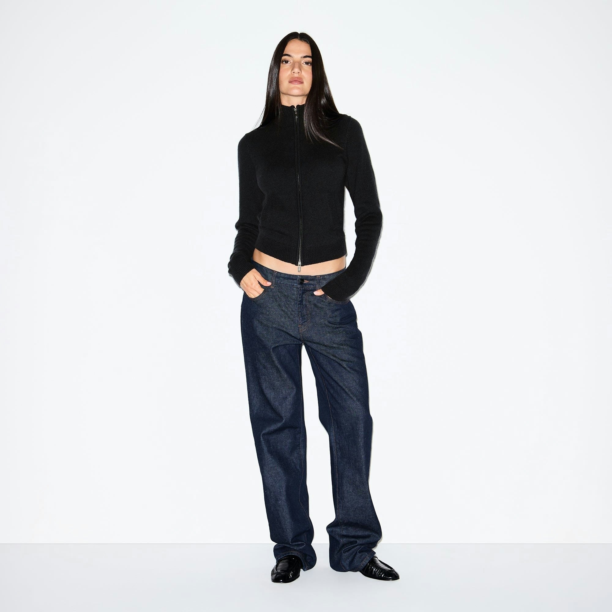 ZIP UP MOCK NECK SWEATER