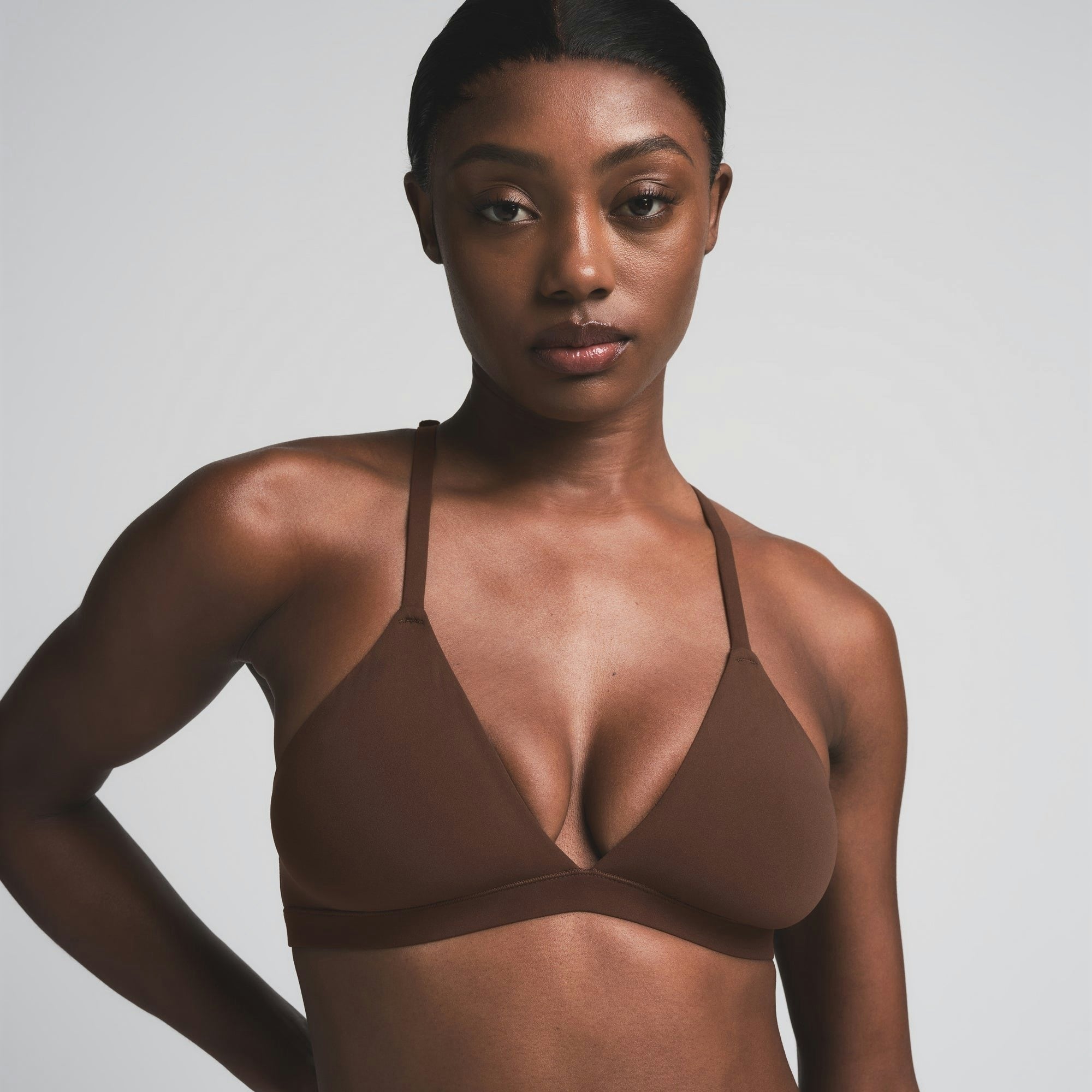 RACERBACK TRIANGLE BRALETTE