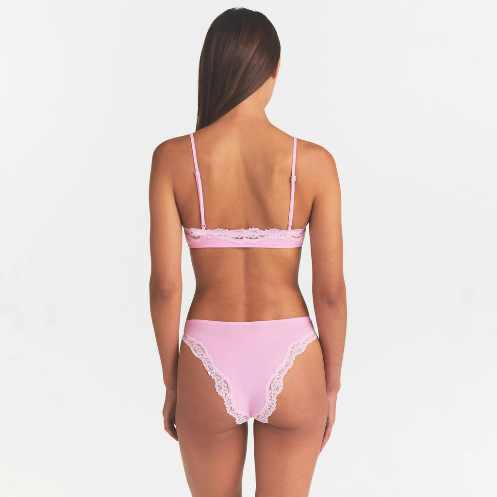 SCOOP BRALETTE
