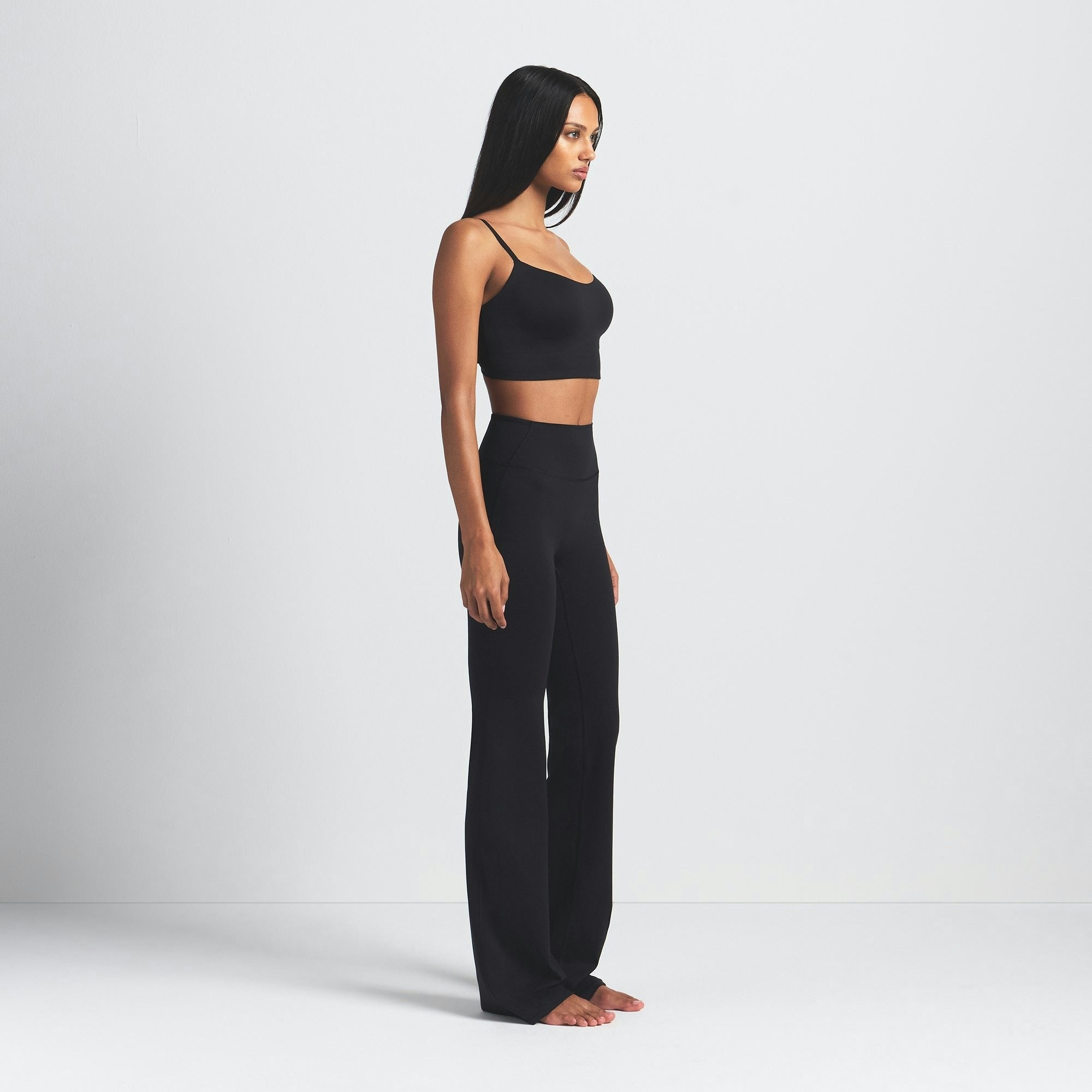 SLIM FLARE LEGGING