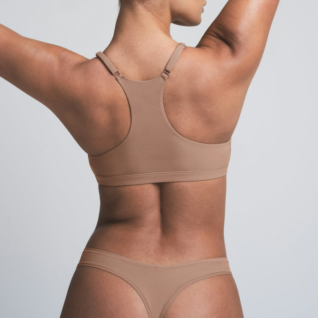 RACERBACK TRIANGLE BRALETTE