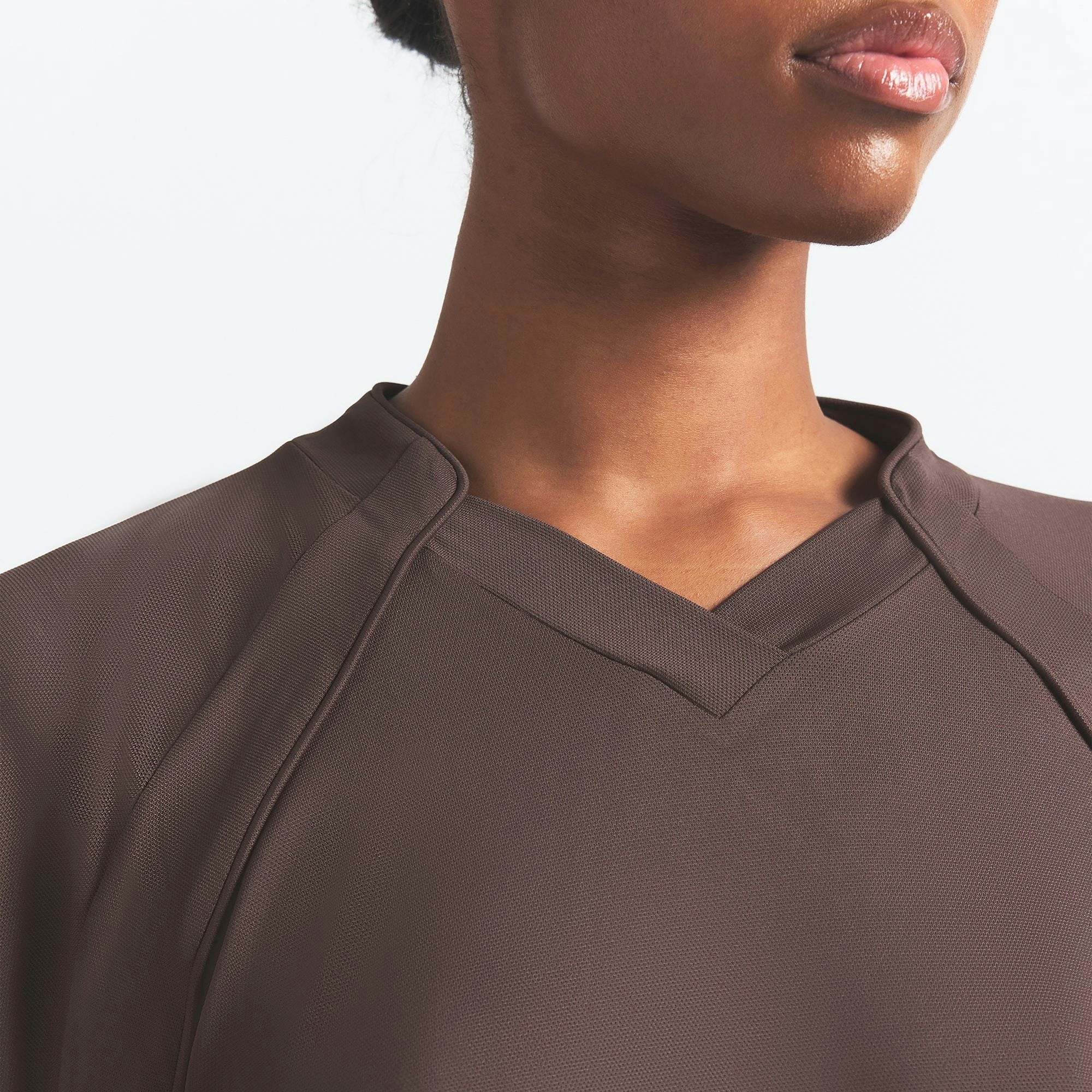 V-NECK OVERSIZED LONG SLEEVE TOP