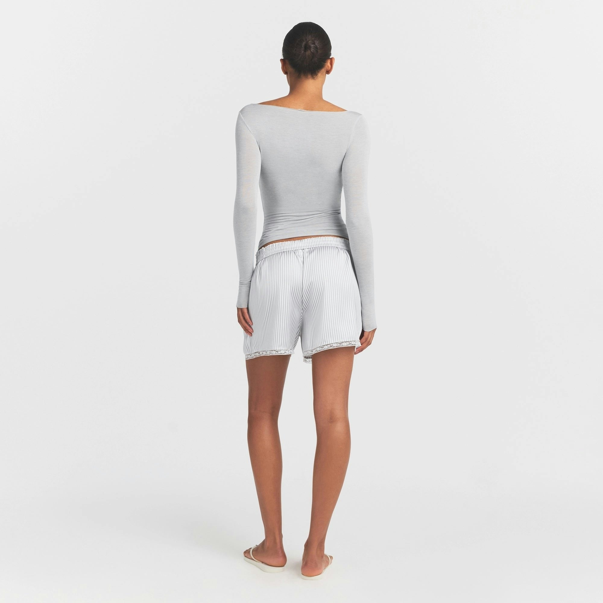 LONG SLEEVE BOATNECK TOP