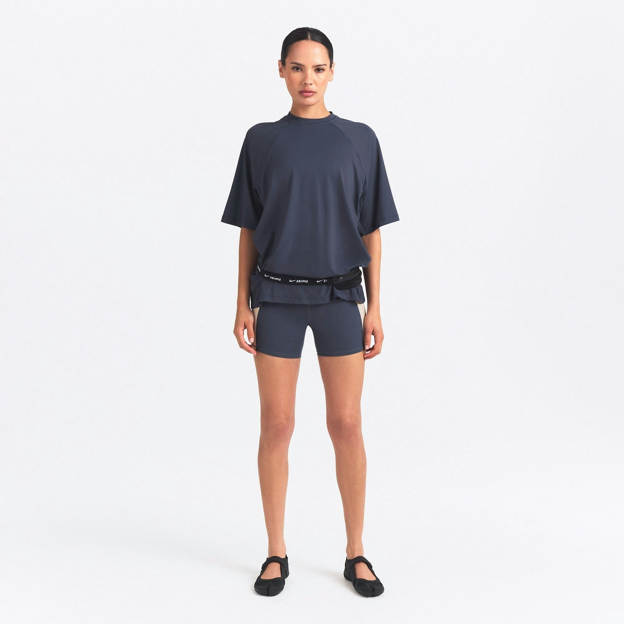 OVERSIZED T-SHIRT