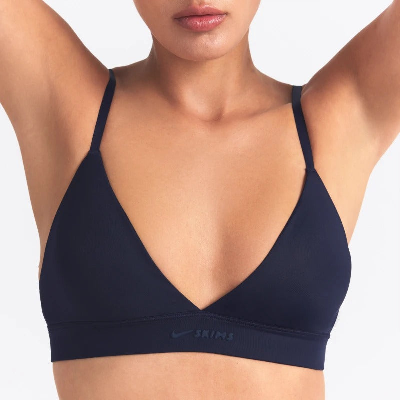 PADDED HALF SLEEVE CROP TOP