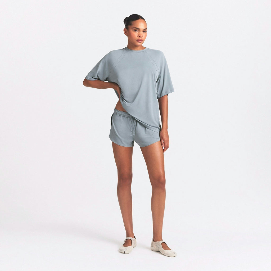 OVERSIZED T-SHIRT