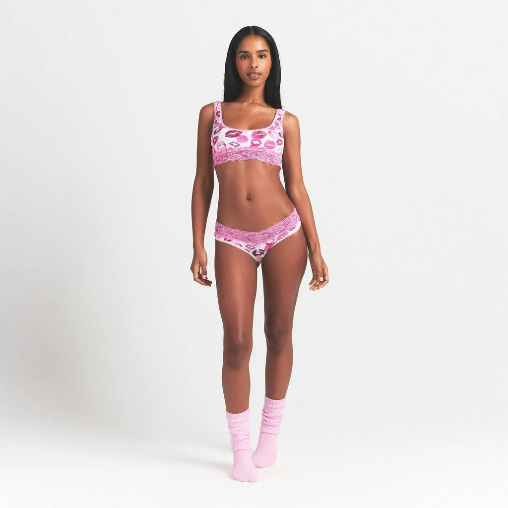 WIDE LACE BRIEF