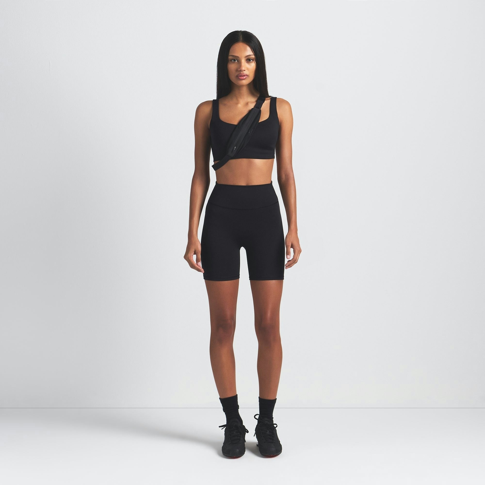 SCOOP NECK BRA