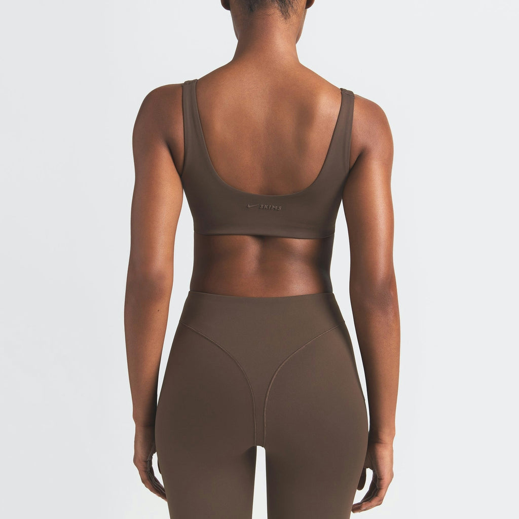 SCOOP NECK BRA