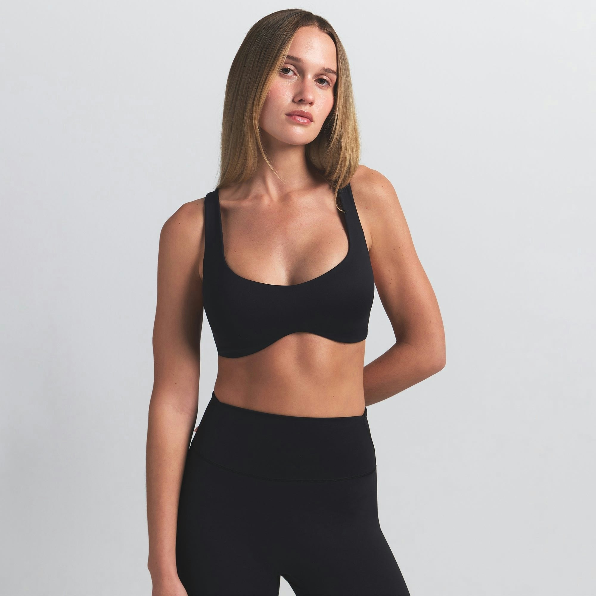 SHAPING SCOOP BRA