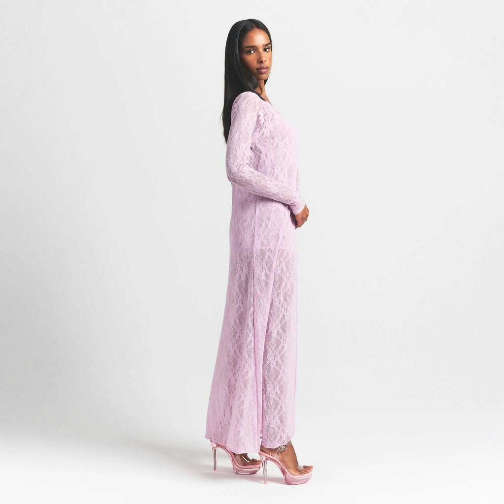 LONG ROBE