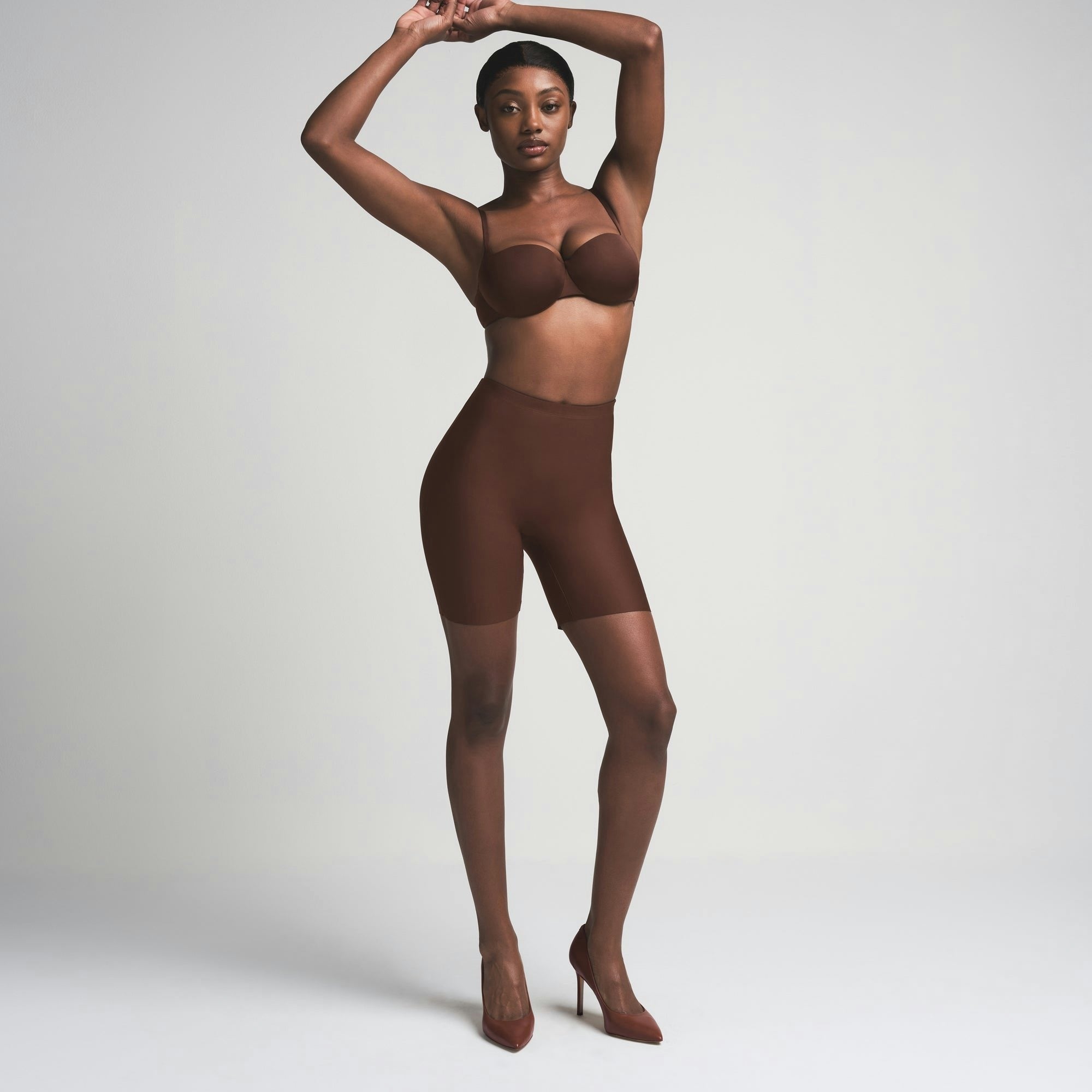 BUTT ENHANCING PADDED SHORT