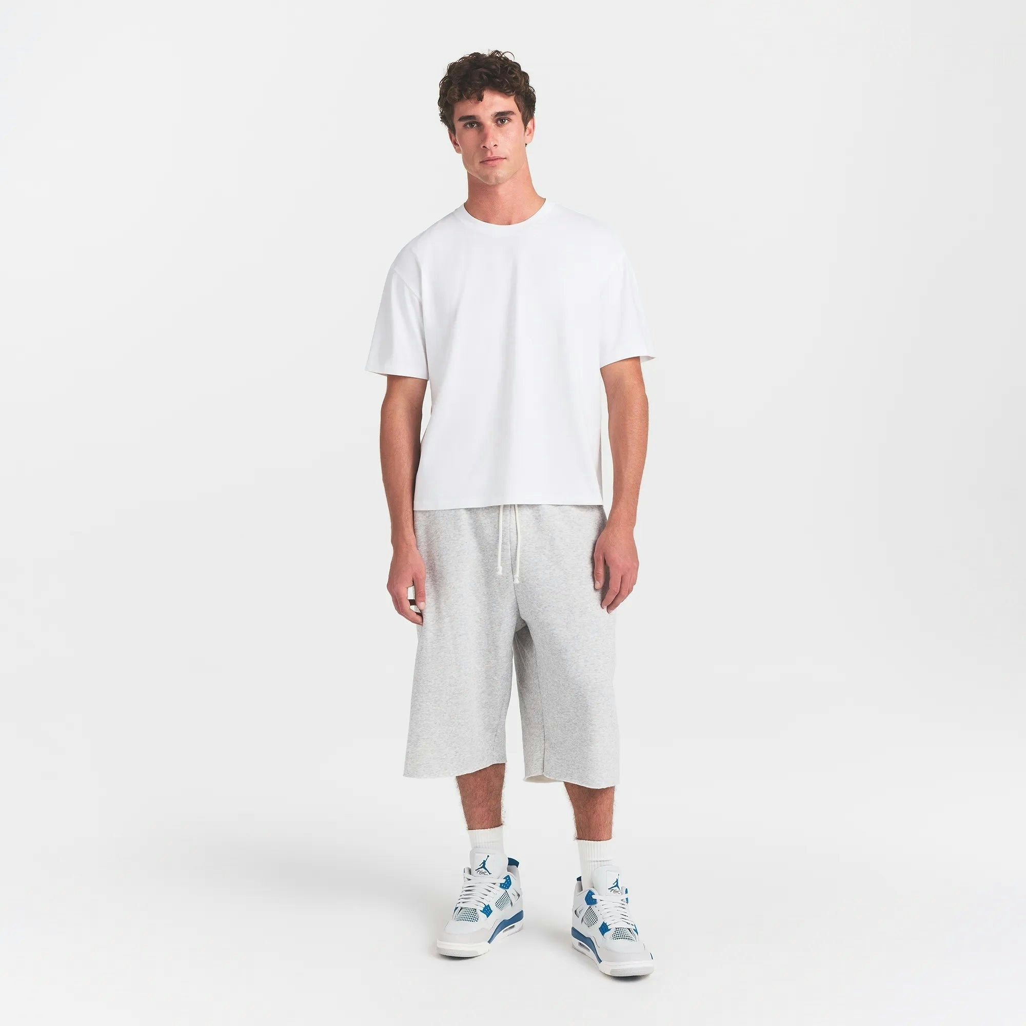 MENS RELAXED CROPPED CREWNECK