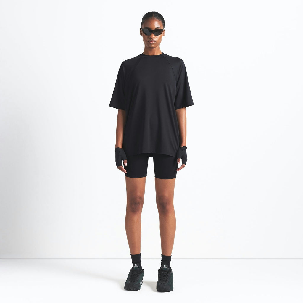 OVERSIZED T-SHIRT