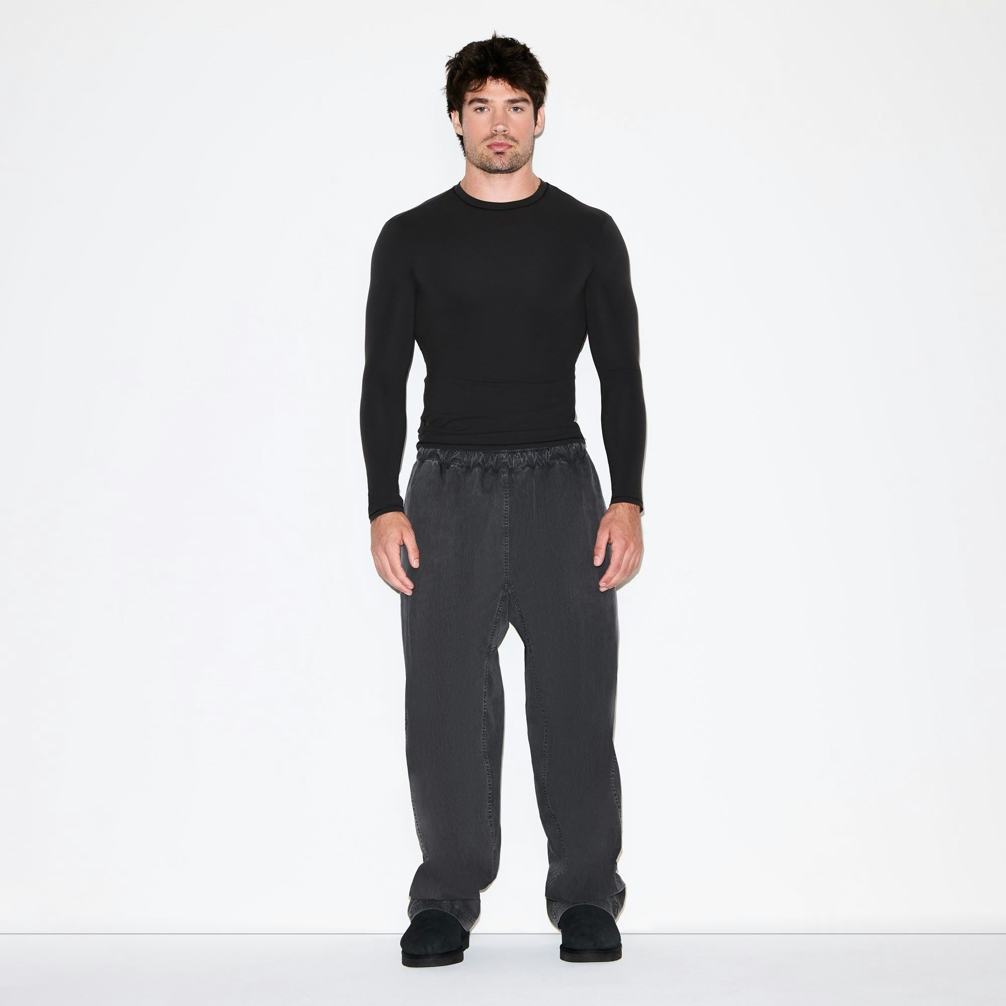 MENS SLIM LONG SLEEVE T-SHIRT