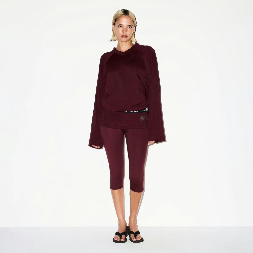 V-NECK OVERSIZED LONG SLEEVE TOP