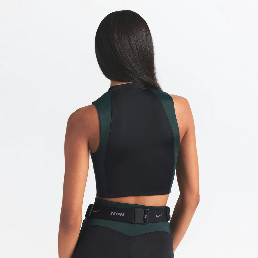 FRONT ZIP BRA