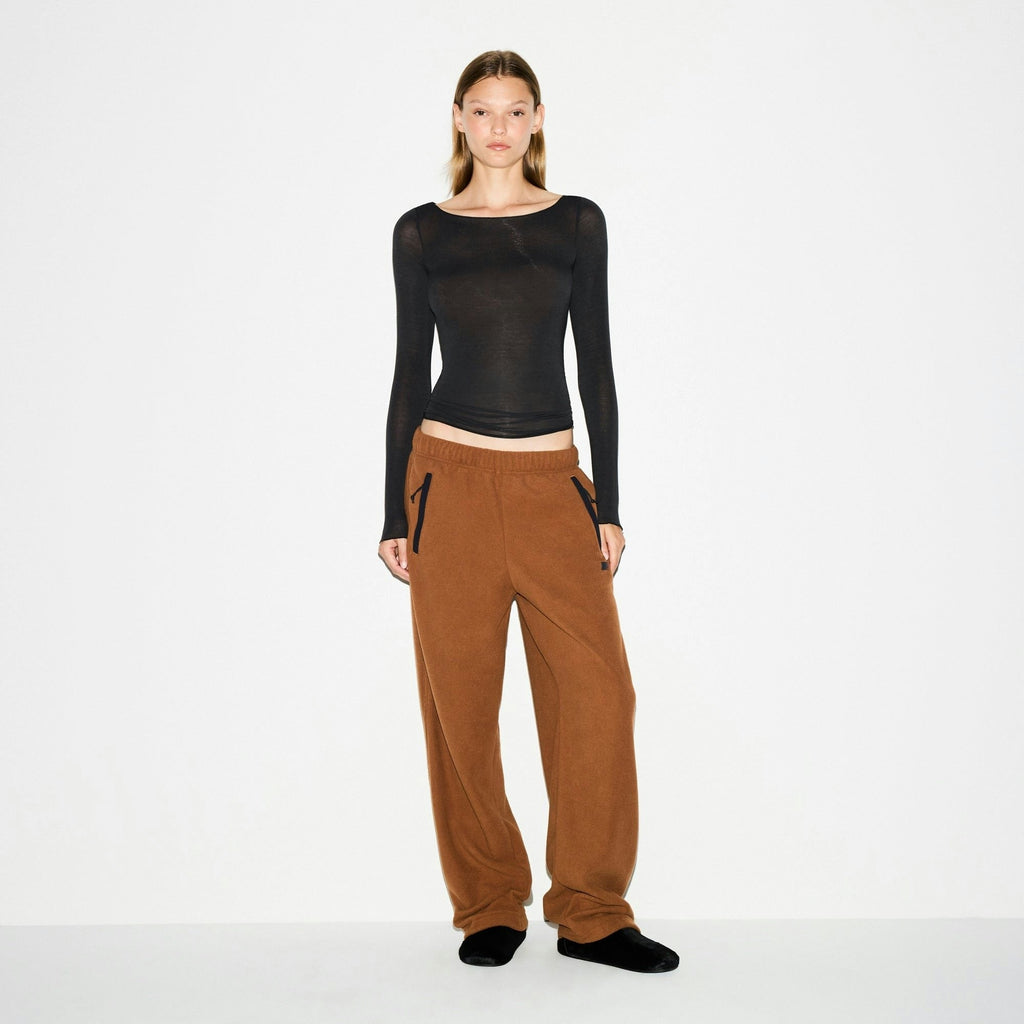 STRAIGHT LEG PANT