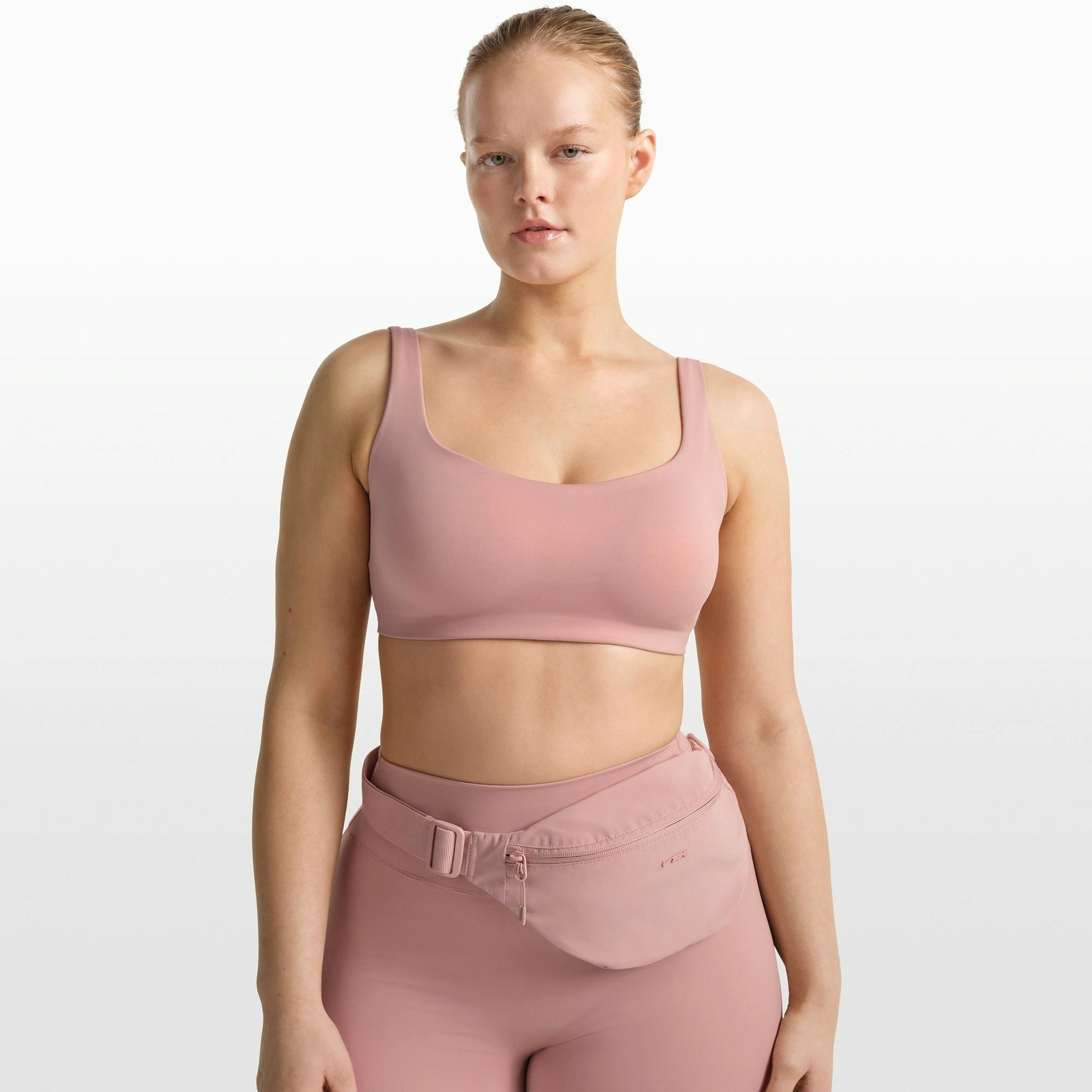 SCOOP NECK BRA