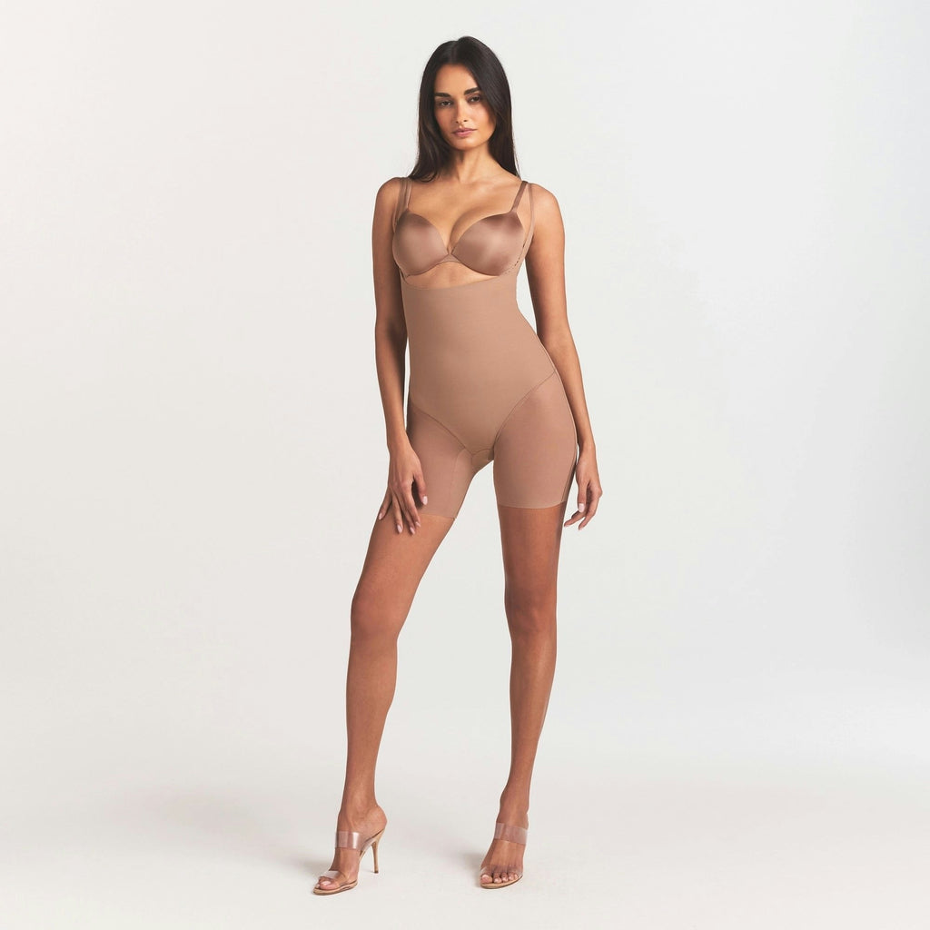 CORE SCULPT BACK SMOOTHING OPEN BUST MID THIGH BODYSUIT