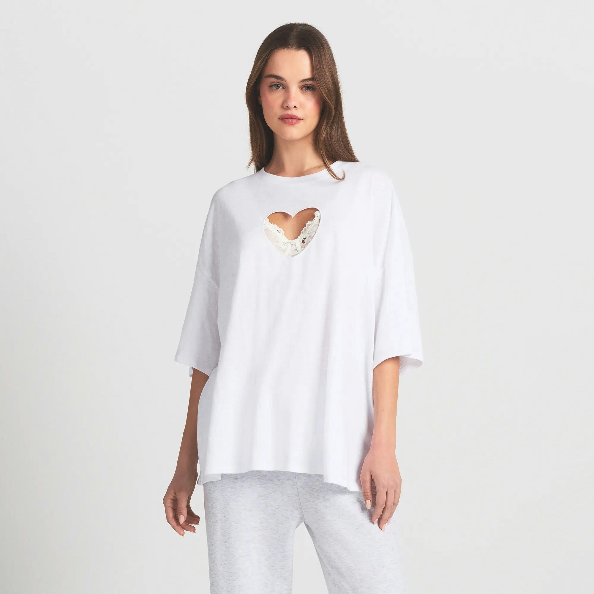 HEART OVERSIZED T-SHIRT