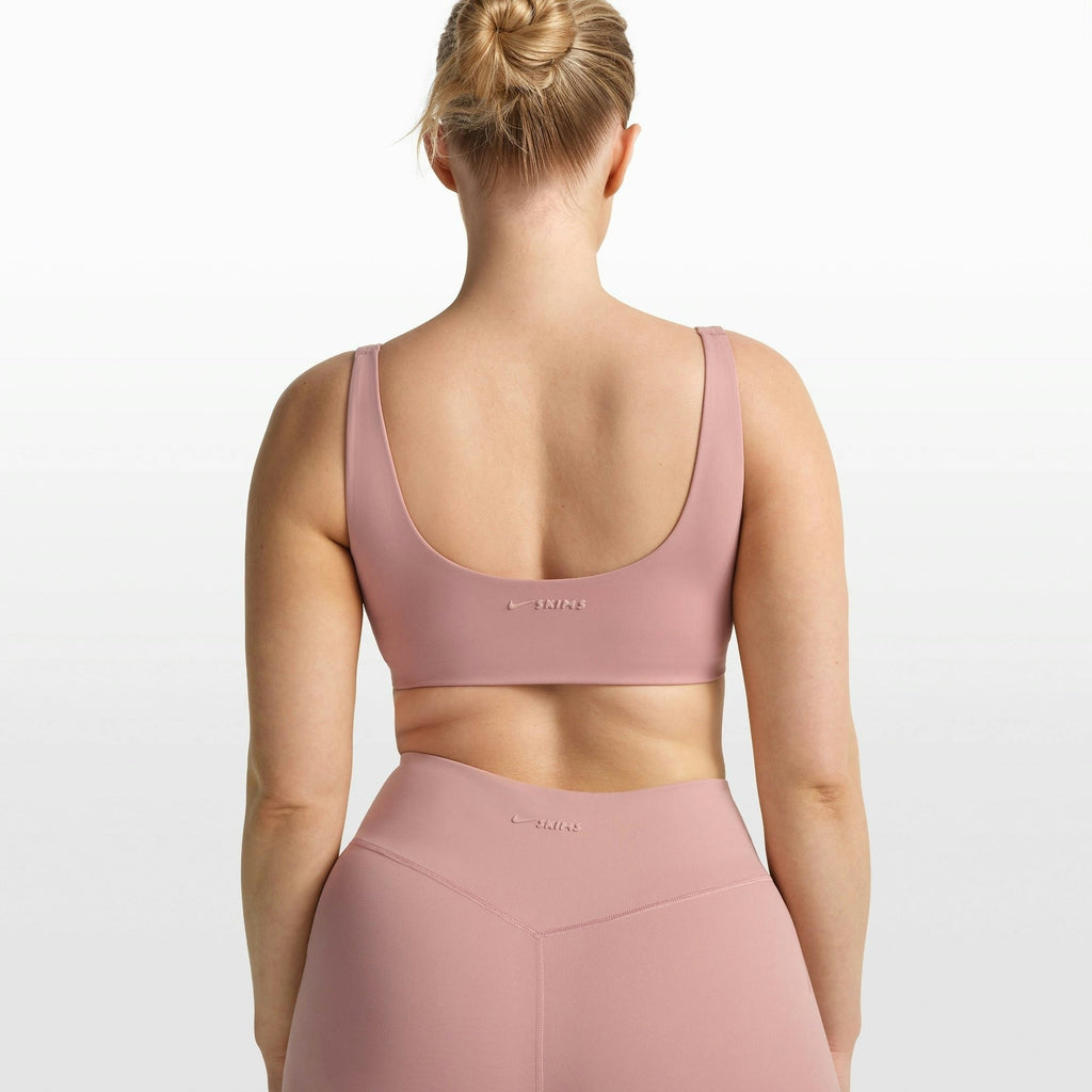 SCOOP NECK BRA
