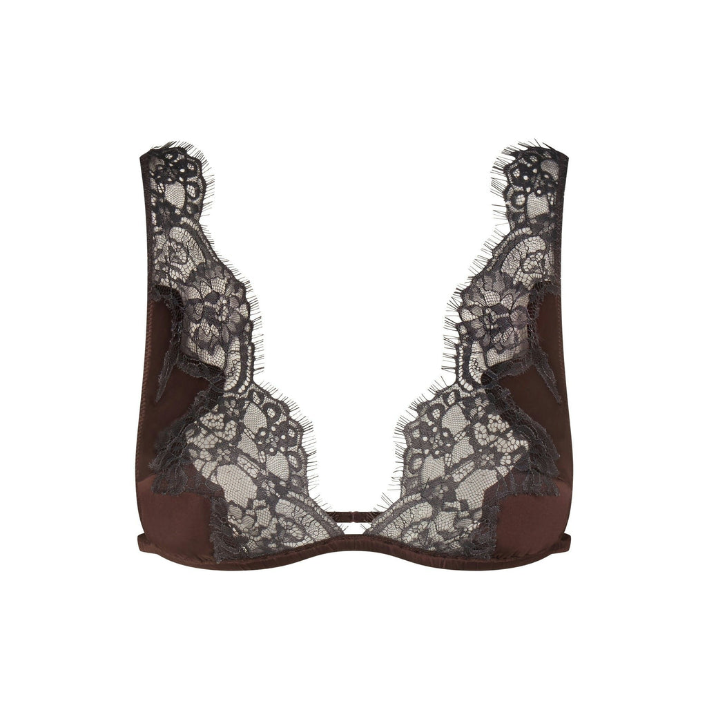 LACE PLUNGE BRALETTE