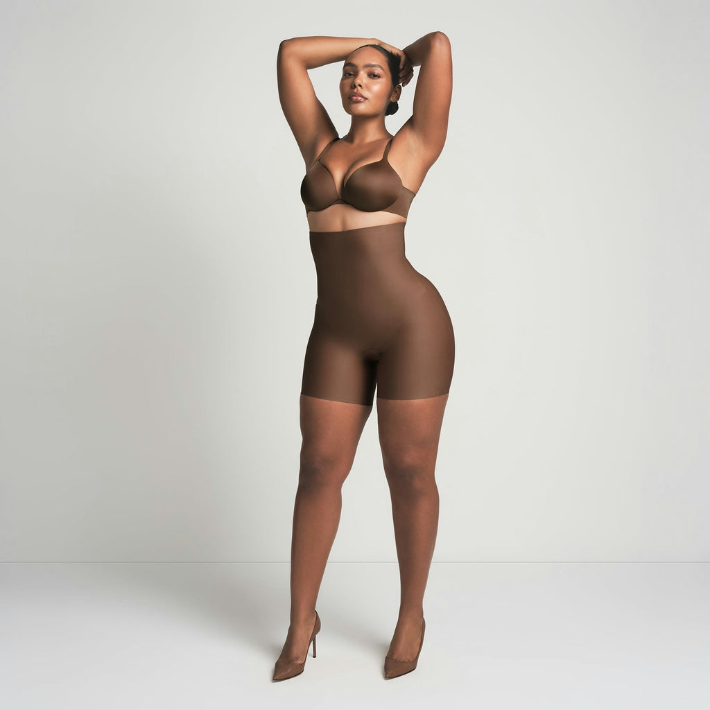 CORE SCULPT HIGH-WAISTED SHORT